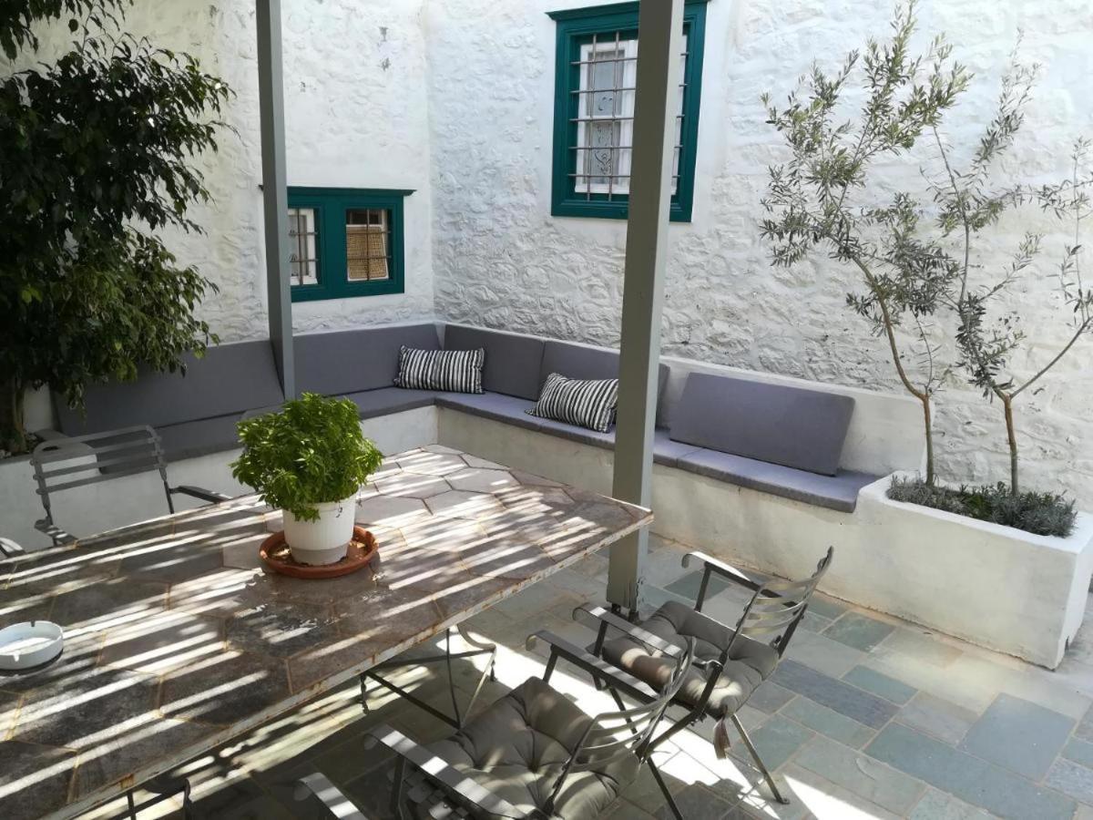 Hotel Filenia à Hydra  Extérieur photo